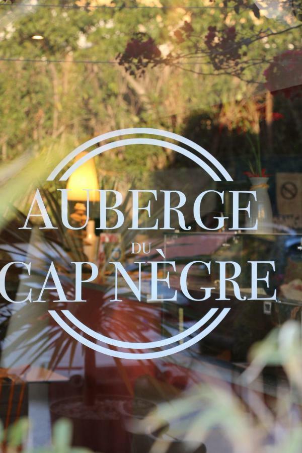 לה לבאנדו Auberge Du Cap Negre מראה חיצוני תמונה